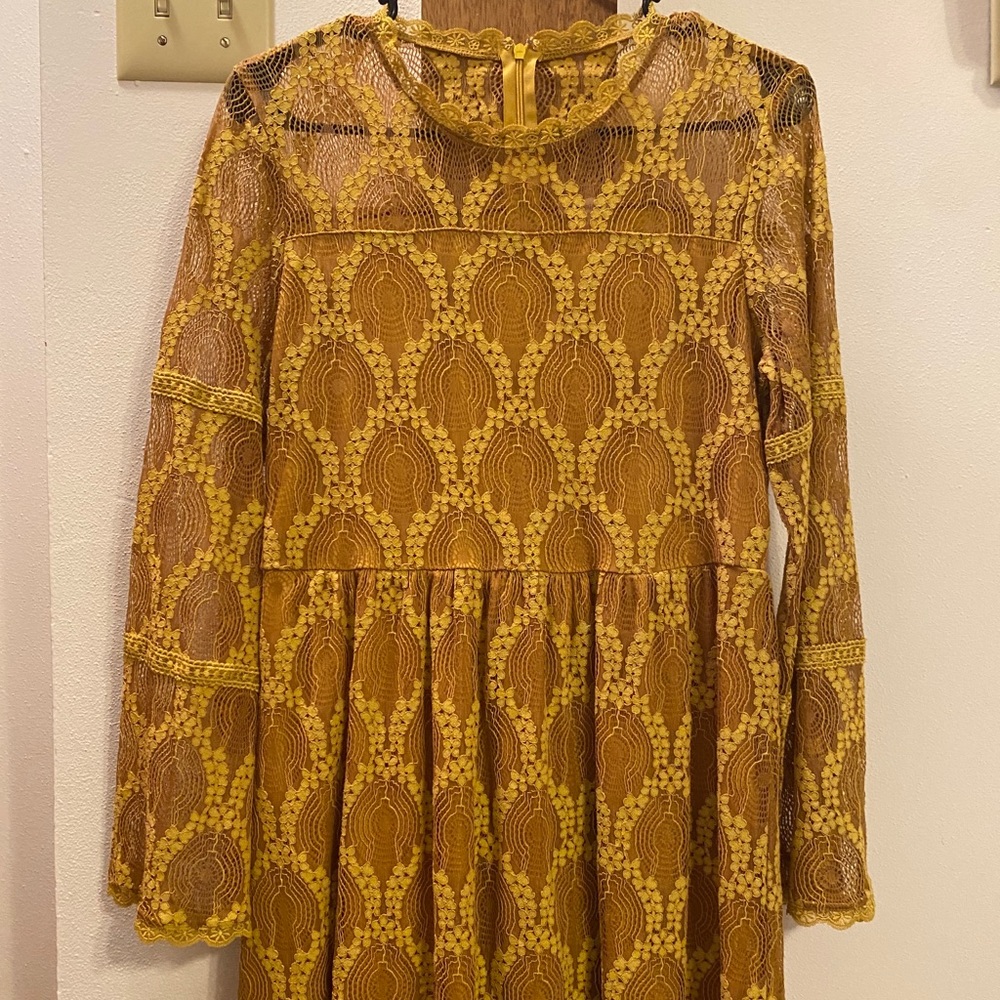 Size medium longer tunic